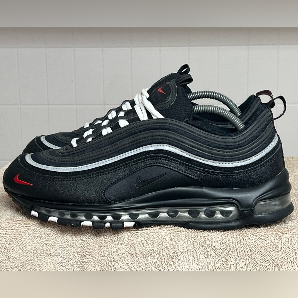 Nike Men's Size 10.5 Air Max 97 Black Sport Red White DH1083-001 ESSENTIAL NICE